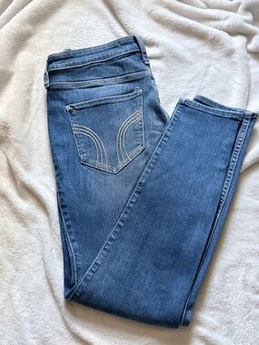 Woman's Hollister Jeans